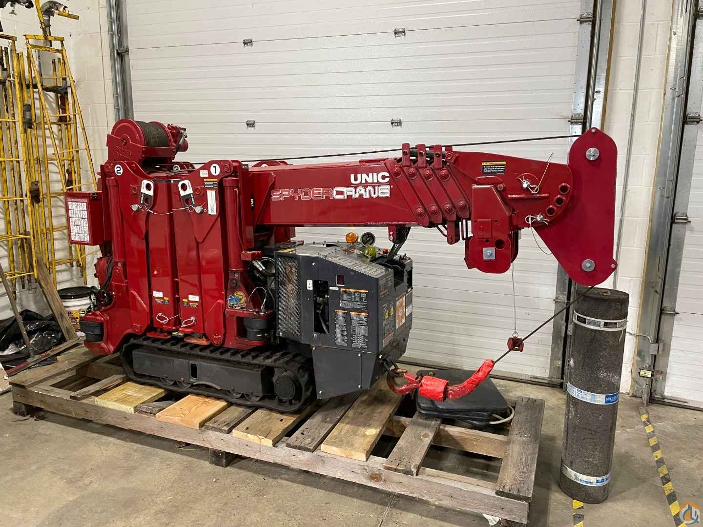 2019 Unic Spydercrane