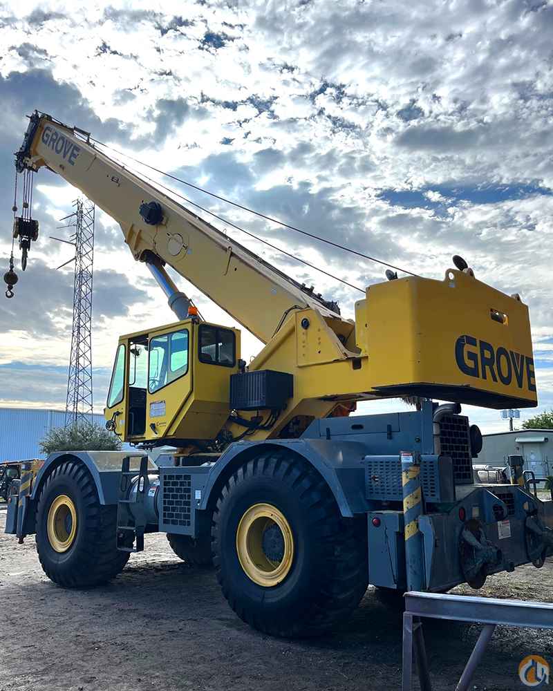 2006 Grove RT760E