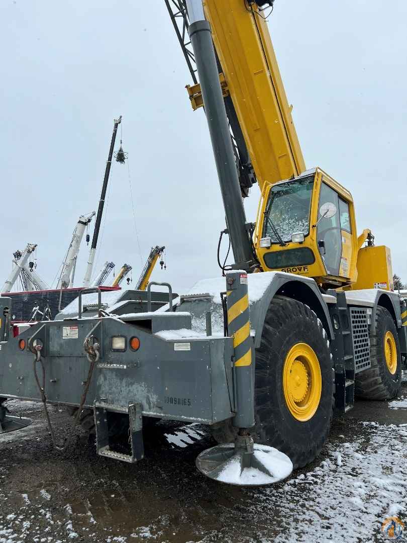 2012 Grove RT890E