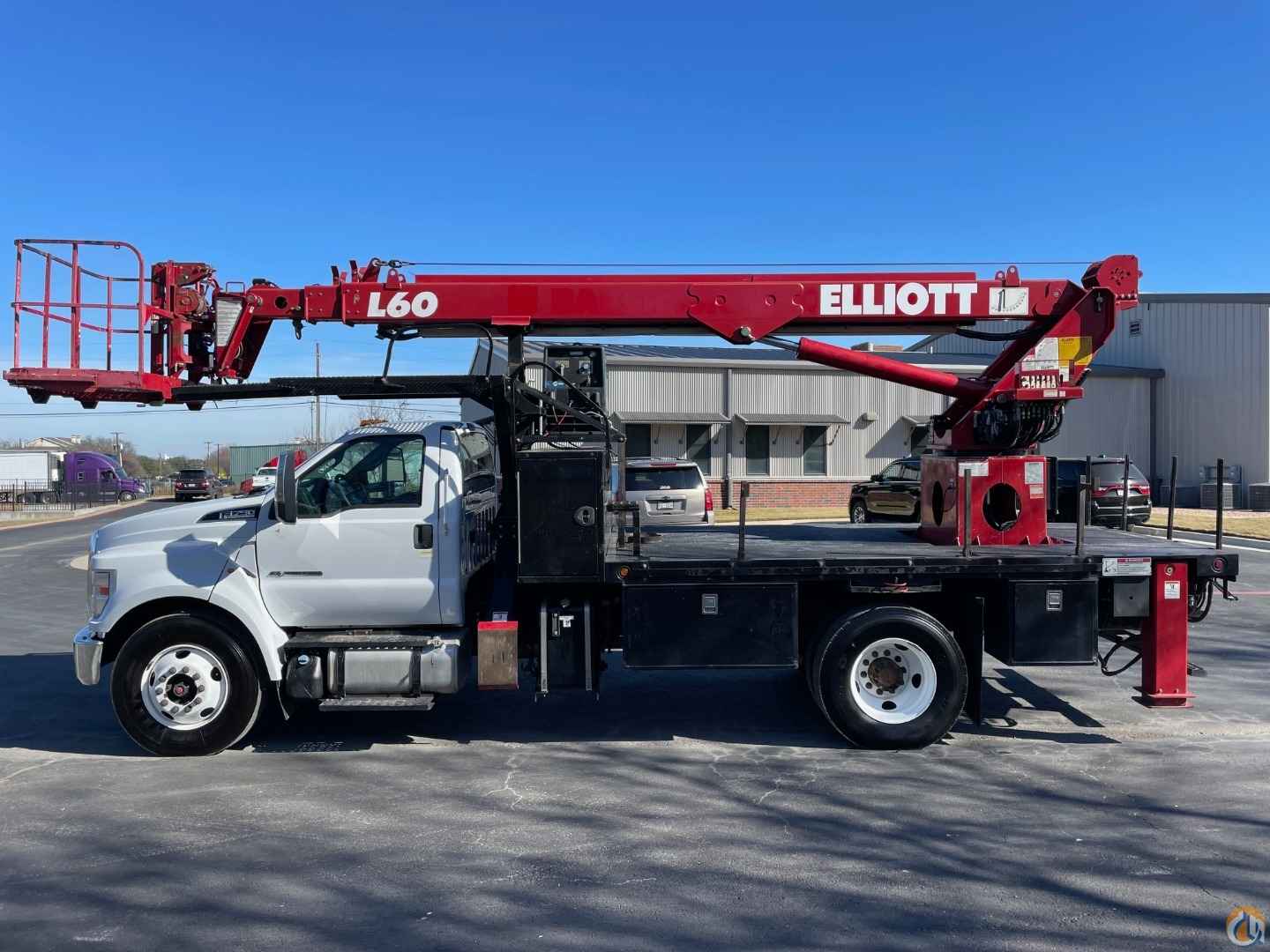 2018 Elliott L60R HiReach