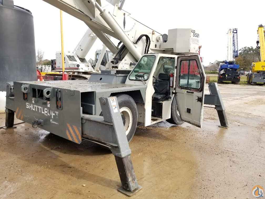 2013 Shuttlelift 5520