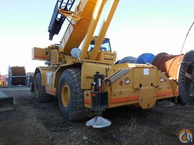 1990 Grove RT875