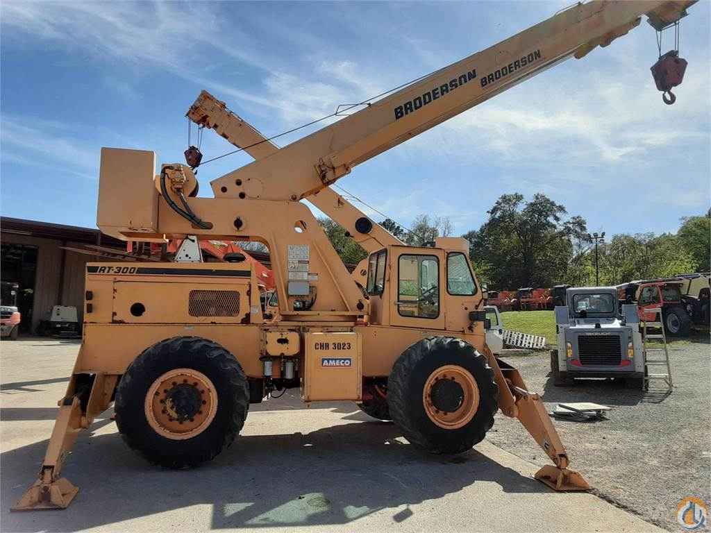 2008 Broderson RT-300-2E