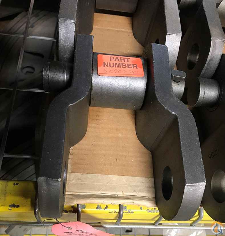 Manitowoc Chain Links