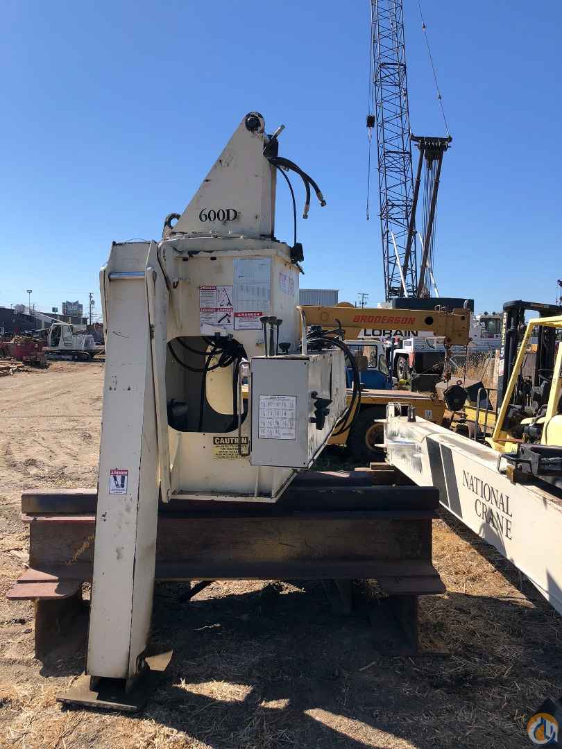 18 ton National 600D unmounted crane
