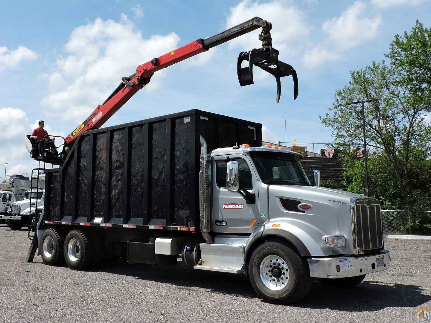 Palfinger Epsilon M13A80 Grapple Log Loader, Peterbilt 567