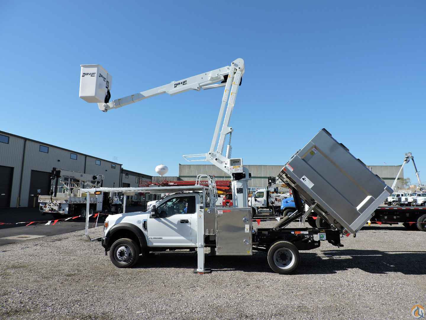 Dur-A-Lift DTAX-45FP Urban Forestry, mounted on 2020 Ford F550 4x4 XL