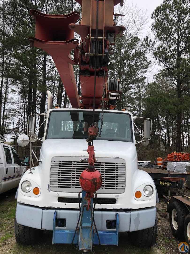 2001 Manitowoc 38124S