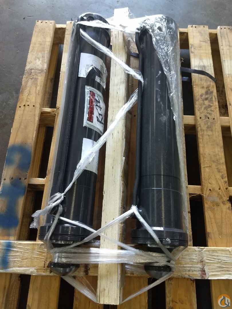 HYDRAULIC JACK CYLINDERS (BRAND NEW)