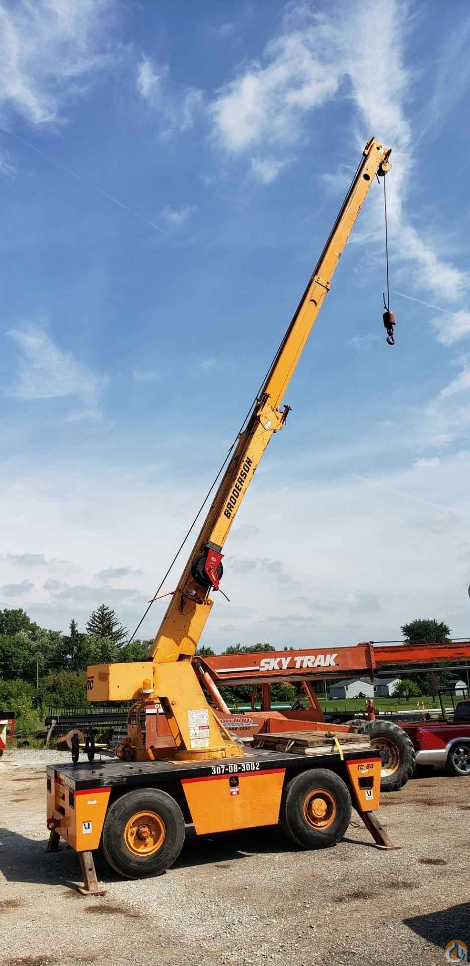 1998 Broderson IC-80-3E