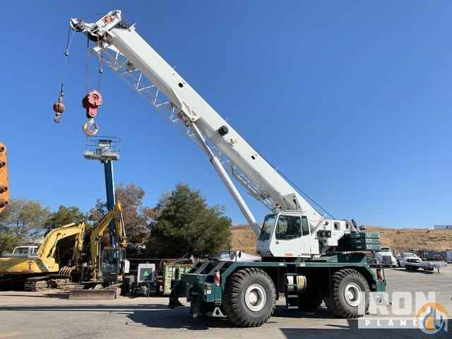 2009 Link-Belt RTC-8090 Rough Terrain Crane