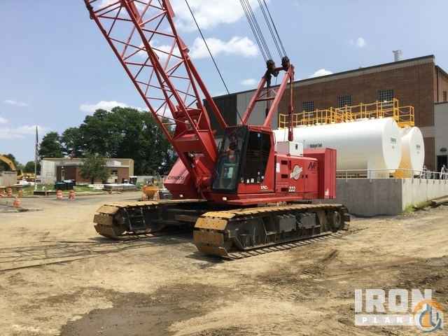 1999 Manitowoc 222 Series B Lattice-Boom Crawler Crane