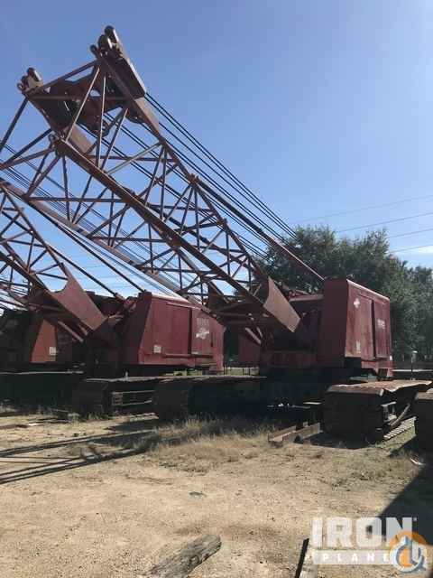 1981 Manitowoc 3900W-II 140 Ton Lattice-Boom Crawler Crane