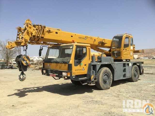 2007 XCMG QAY25 All Terrain Crane