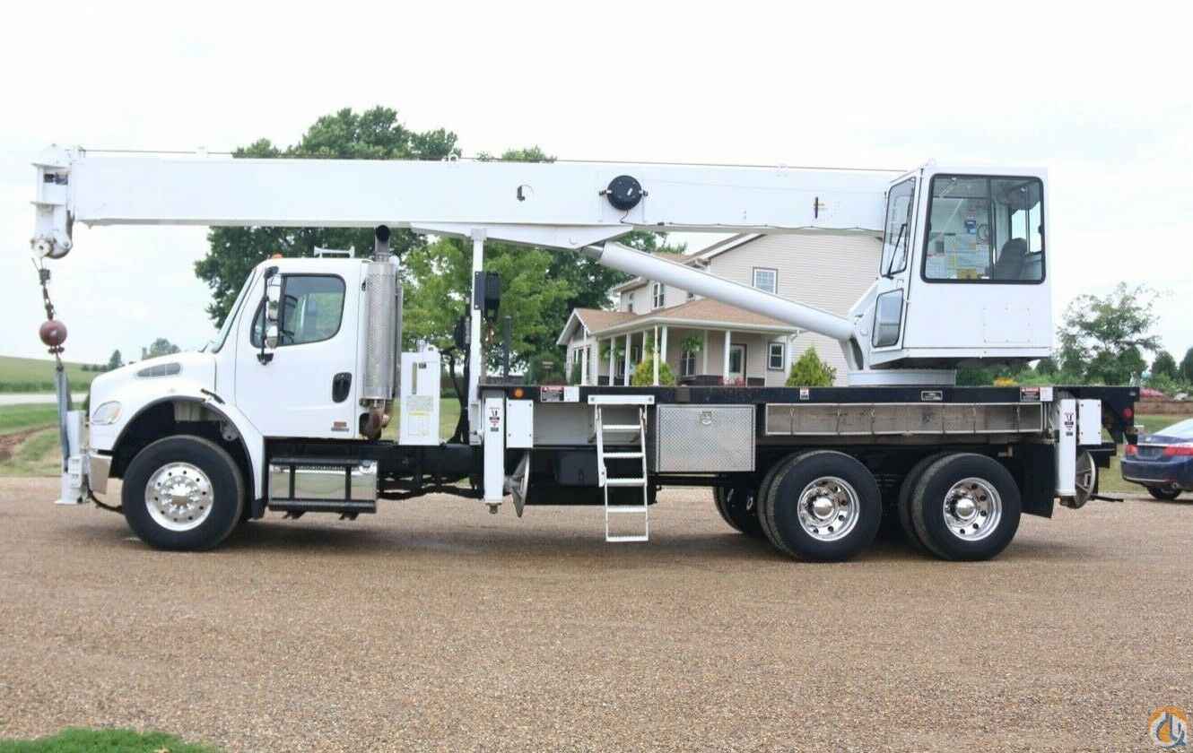 2007 Altec AC26-103S