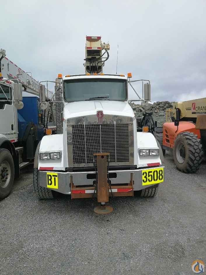 2011 Manitex 30102 C