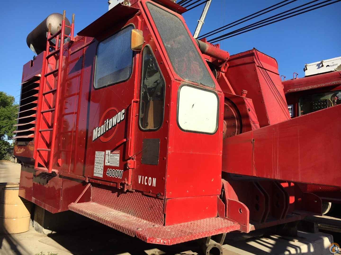 Manitowoc 4000W Vicon 260 ton crawler updates and rebuilds Clean machine
