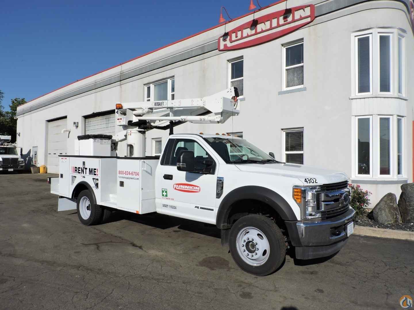 SST-40 EIH, mounted on a 2017 Ford F550