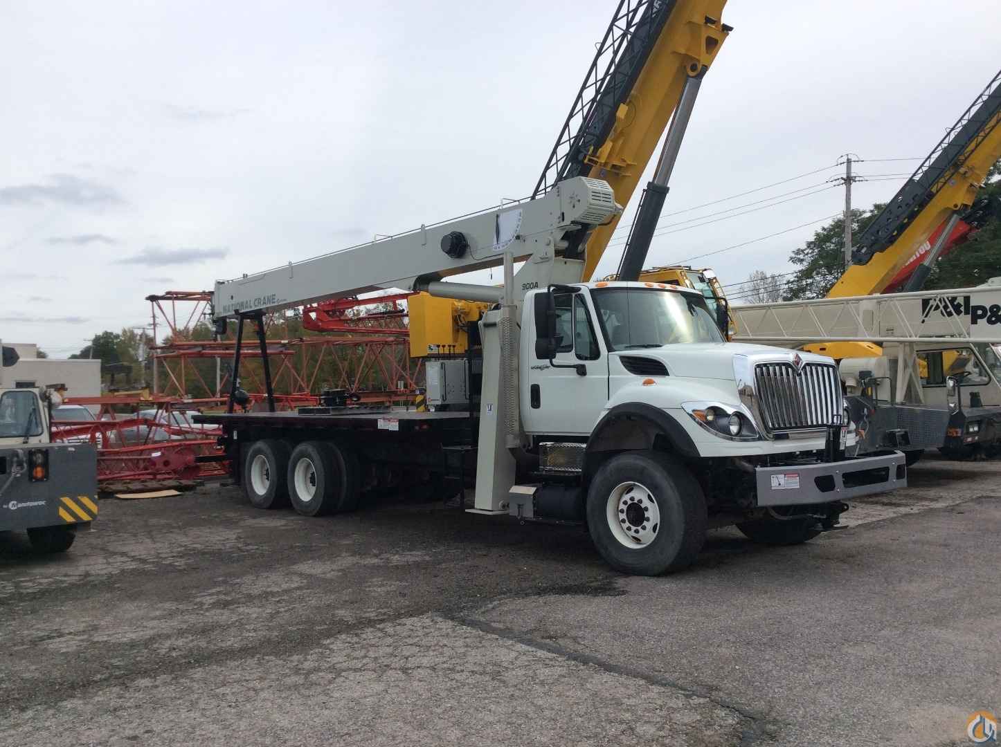 2017 National 900A Mounted On 2014 International Chassis