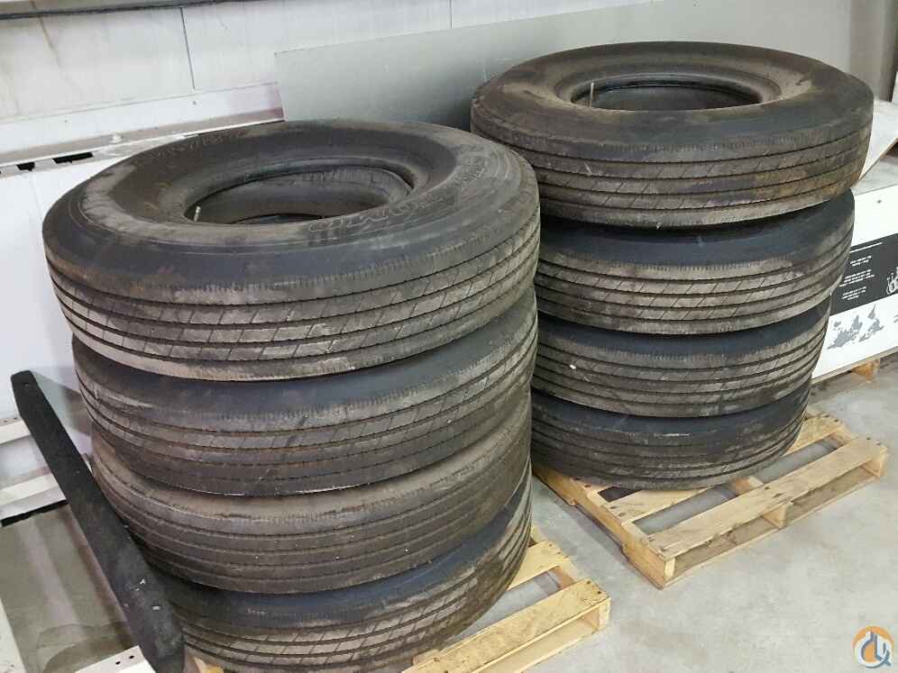 11R20, 150/147L | Sumitomo Tires