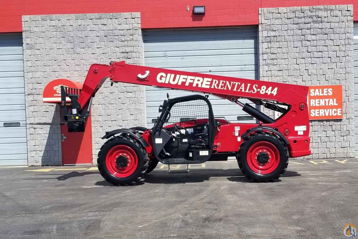 GENIE LIFT MODEL GTH-844