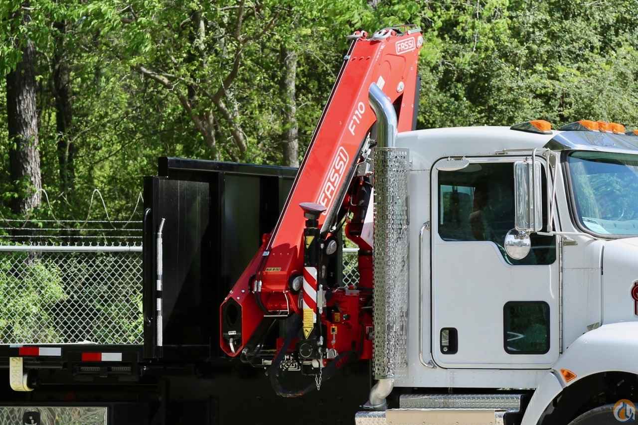 New 2017 Fassi F110B.1.23 dynamic knuckle boom crane (unmounted)