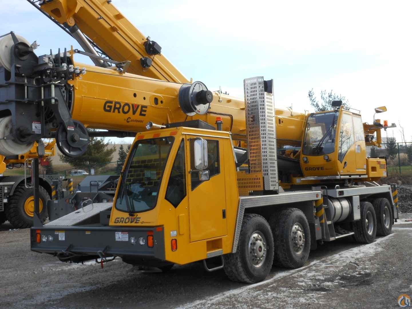 2013 Grove TMS 9000E