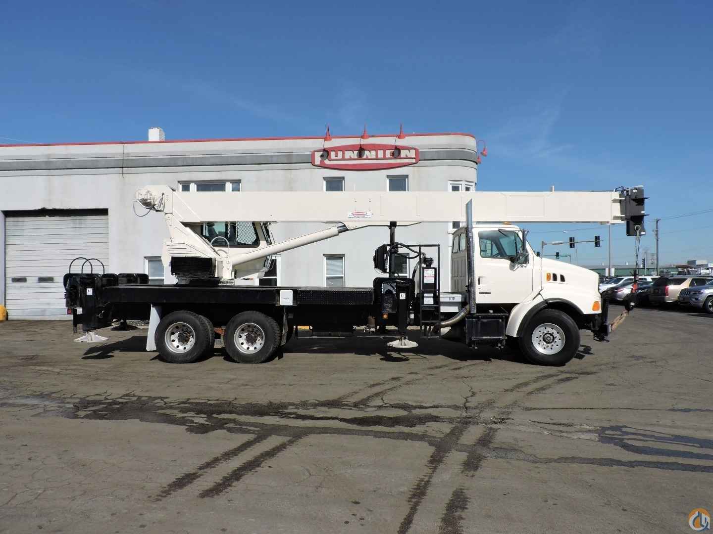 14110 33Ton Crane, 2004 Sterling LT 8500 Truck