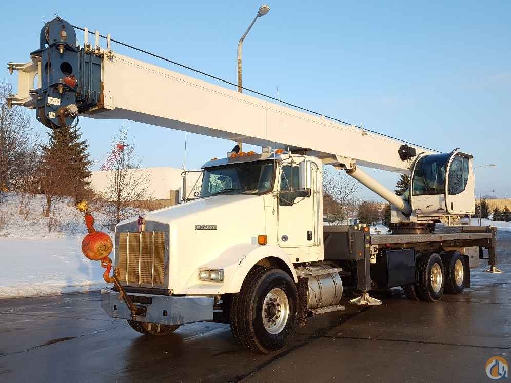 Manitex 50128S Mounted on 2012 Kenworth T800