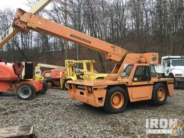 1998 Broderson IC-200-2C Carry Deck Crane
