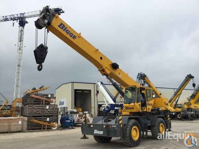 2006 Grove RT530E Rough Terrain Crane