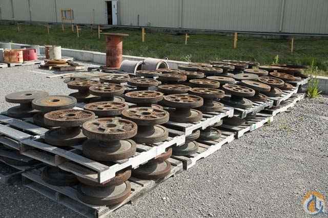 21305 ROLLER FOR 4600