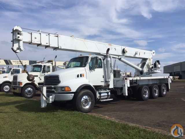 2004 Altec AC35-127S