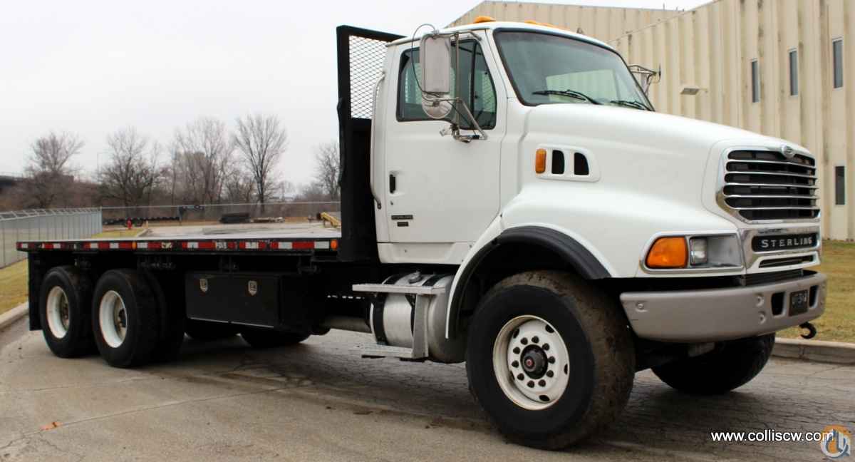 Used Fassi F330A.23/L323 knuckle boom mounted to 2006 Sterling LT9513 chassis