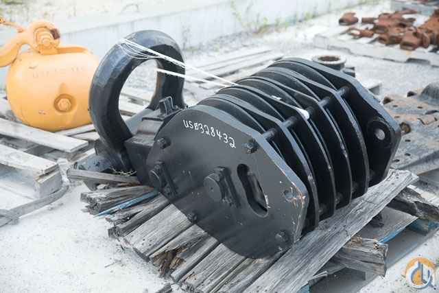 MANITOWOC 32843 BLOCK