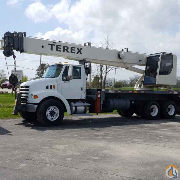 2007 Sterling LT 7500 35 Ton Terex RS70100