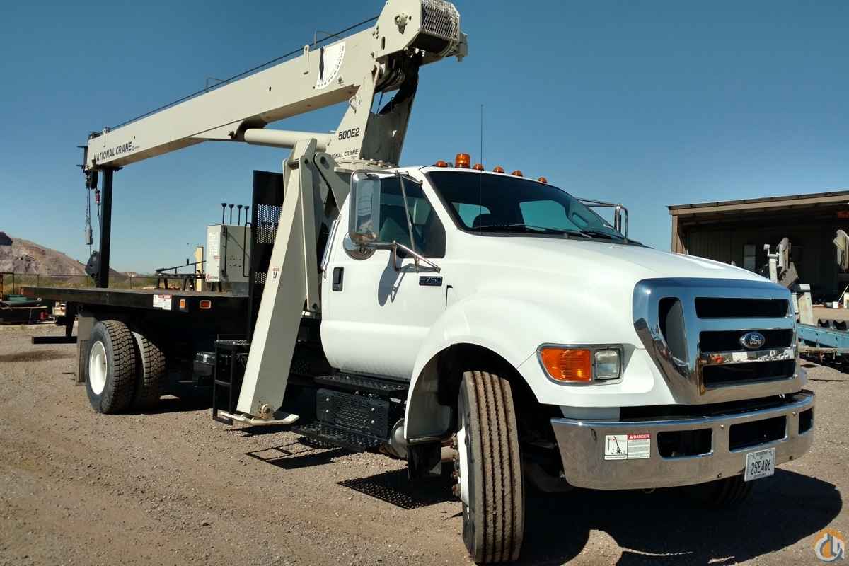 "Like New" 18 Ton 71' boom truck!