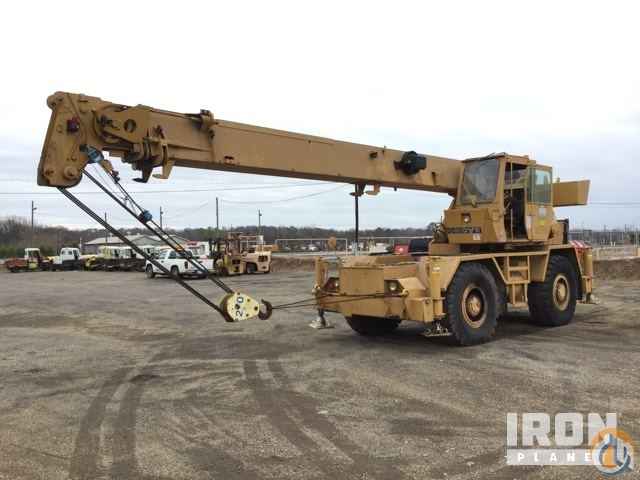 1979 Grove RT520 Rough Terrain Crane