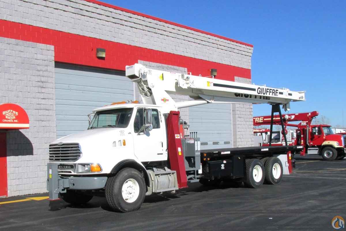 USED 23.5 TON TEREX w/ ROOFER'S PACKAGE!
