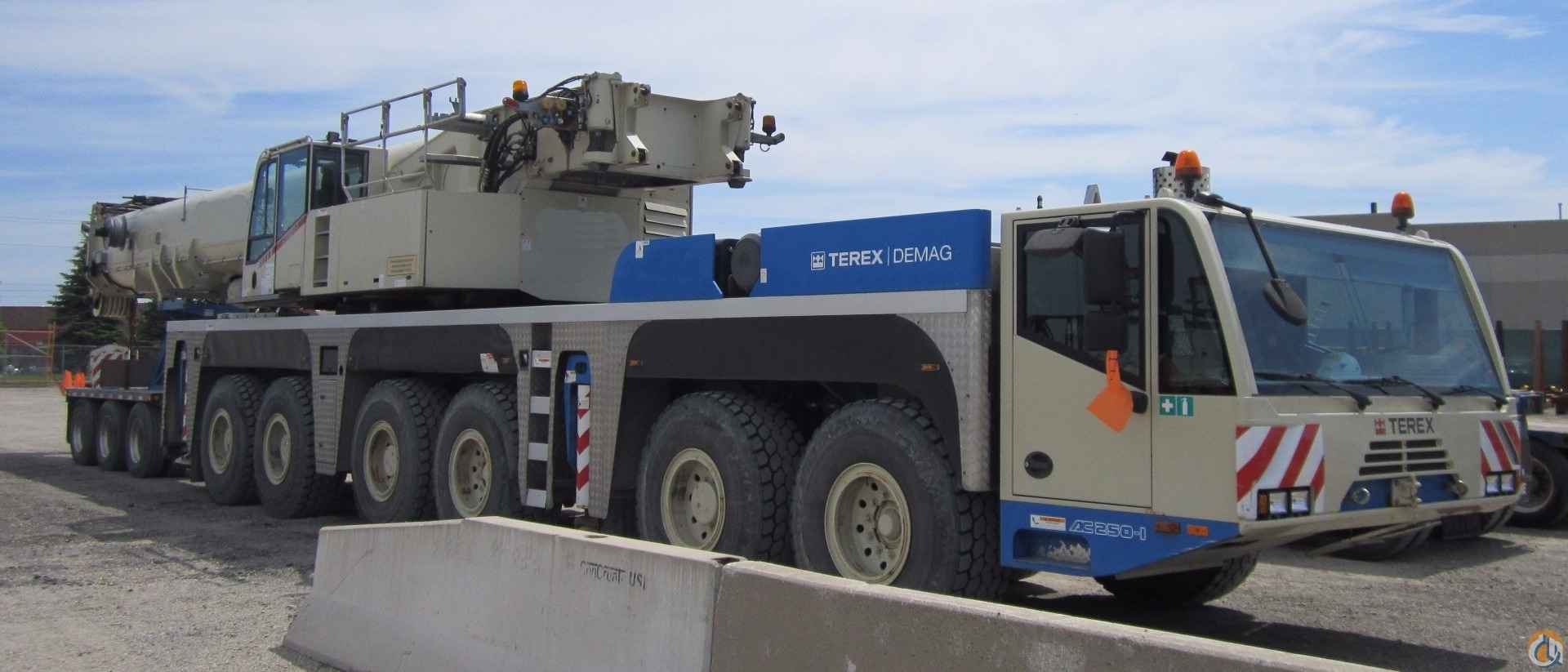 2007 DEMAG AC250-1