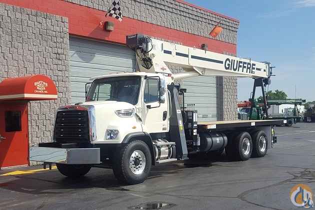 NEW 23.5 TON TEREX CRANE ON FREIGHTLINER 108SD TRUCK