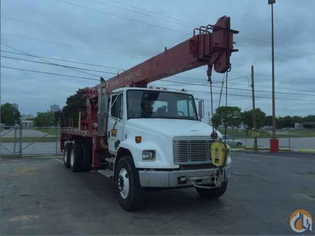 2001 Freightliner FL80