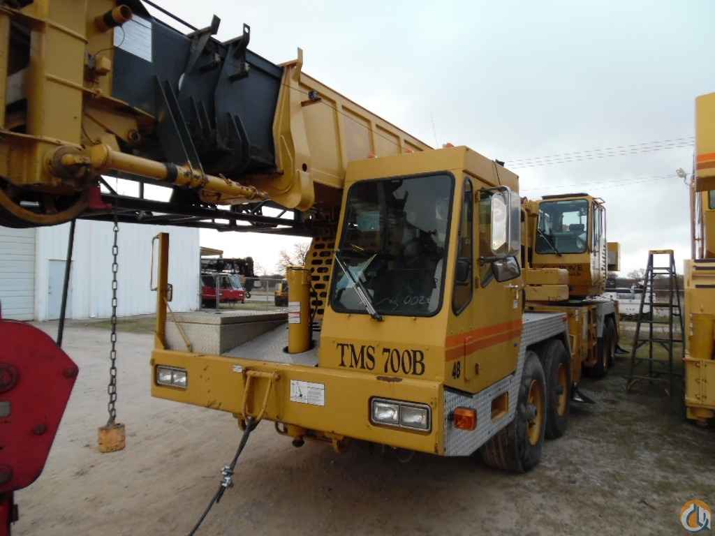 1997 Grove TMS700B