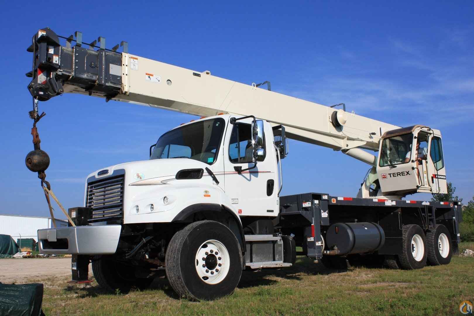 ~ LOW Miles/Hours 2013 Terex 35 ton SWING CAB on Freightliner ~