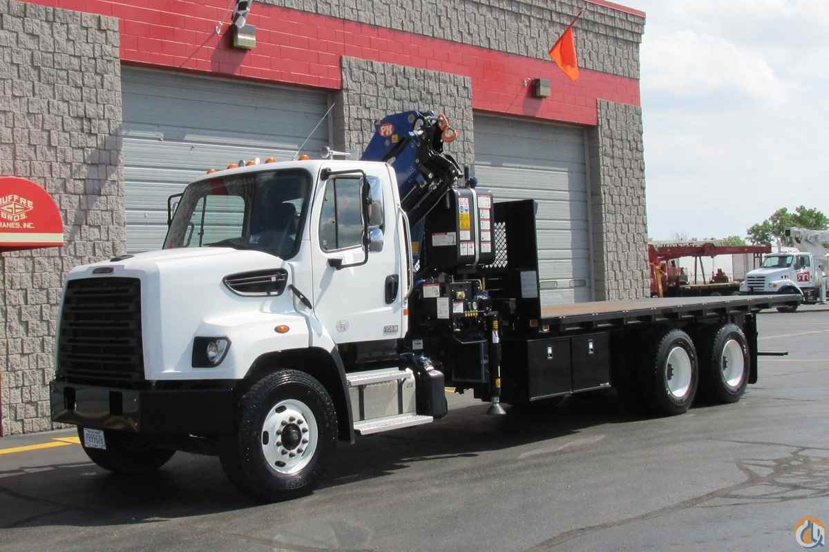 Demo PM 16523S on 2015 Freightliner 108SD
