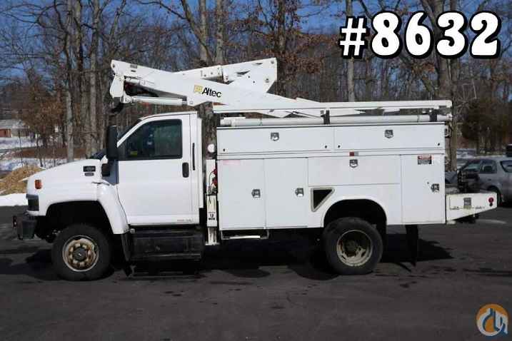 Used 2007 Altec AT37-G Bucket Truck: