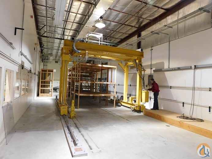 American Container Crane