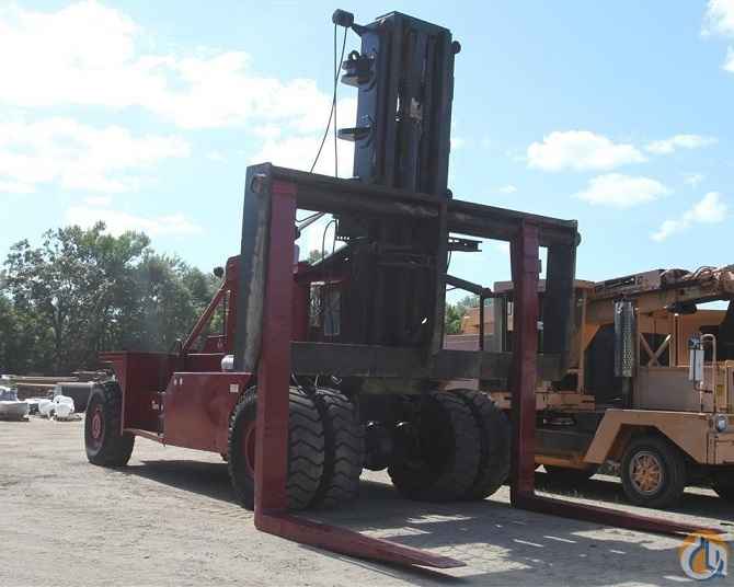 90,000LB CAP TAYLOR FORKLIFT