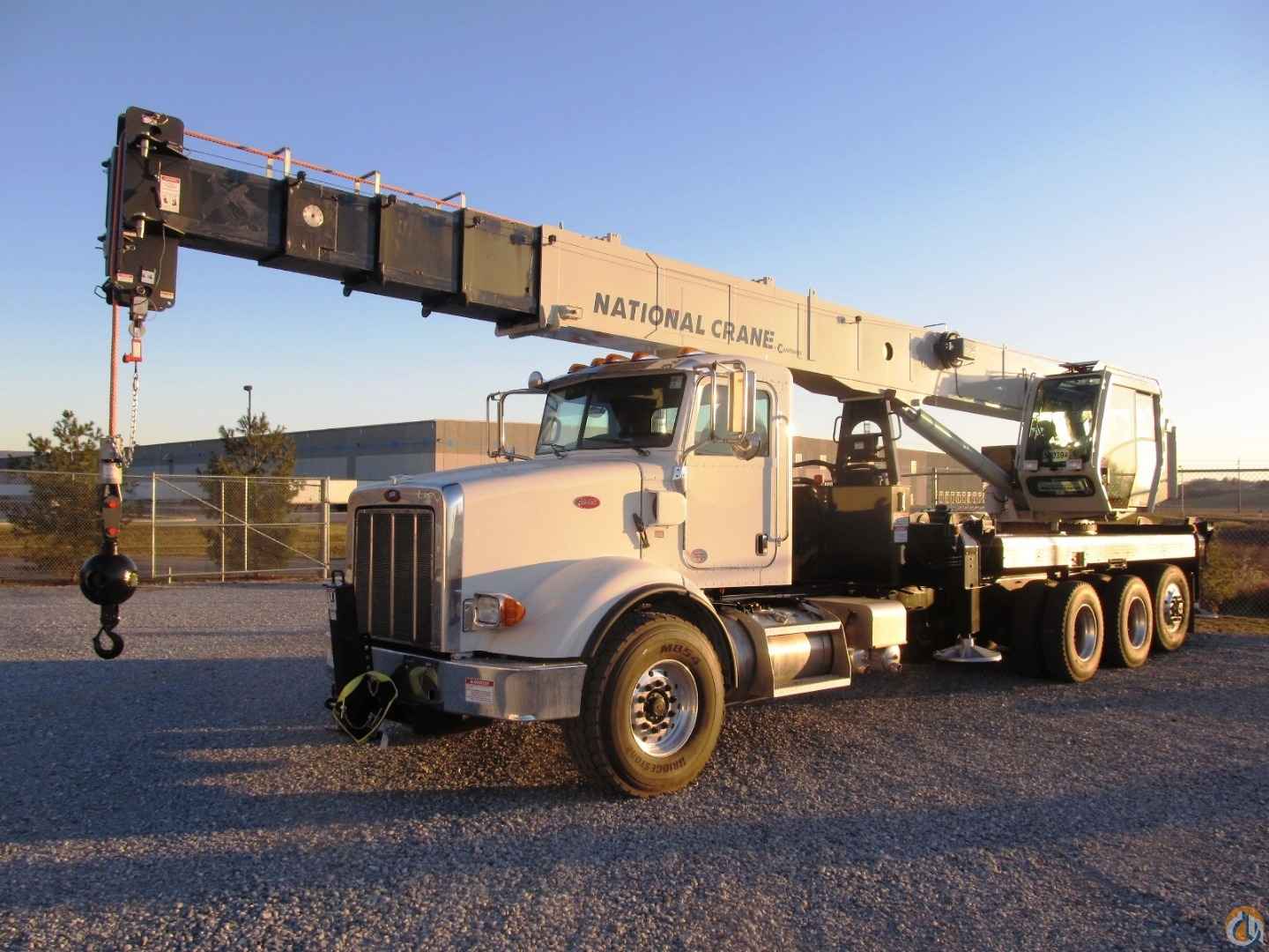 2016 National NBT45 on Peterbilt 365