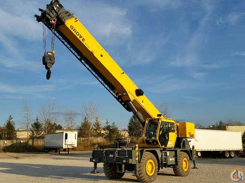 2012 Grove RT540E
